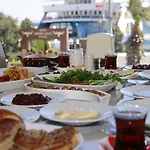 Hotel Ece 4*