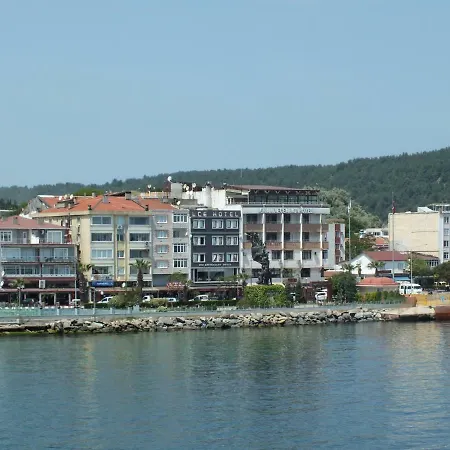 Hotell Ece 4*